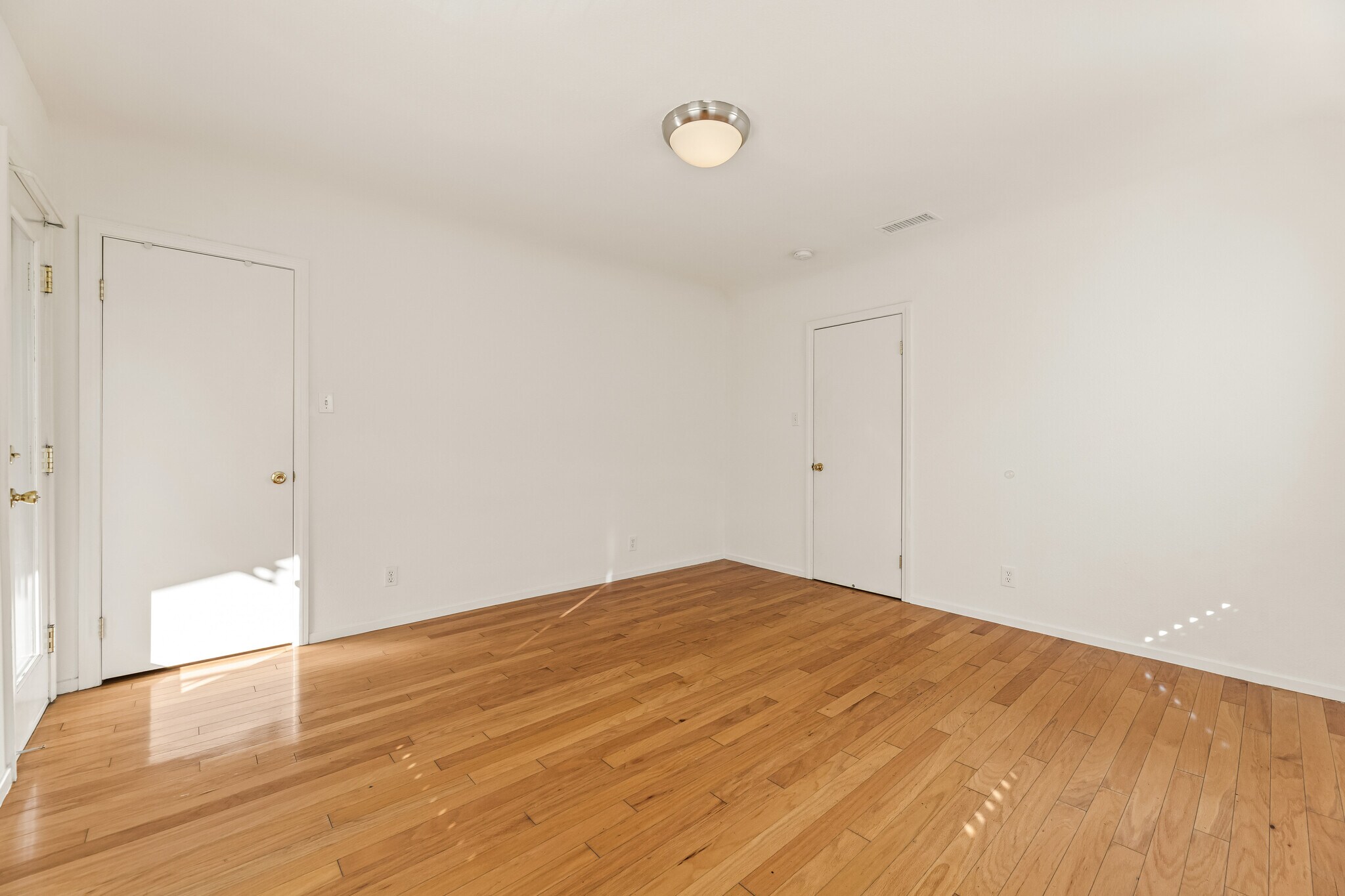 Living Room - 3611 1/2 W 4th St