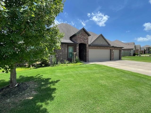 Building Photo - 1513 Crestwood Hills Ln