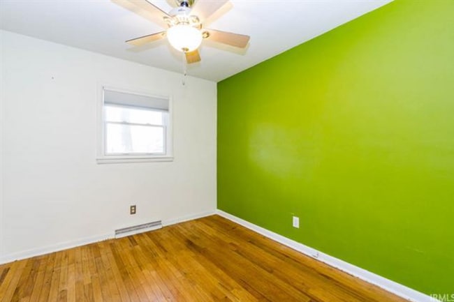 Building Photo - 4532 E Stephens Dr