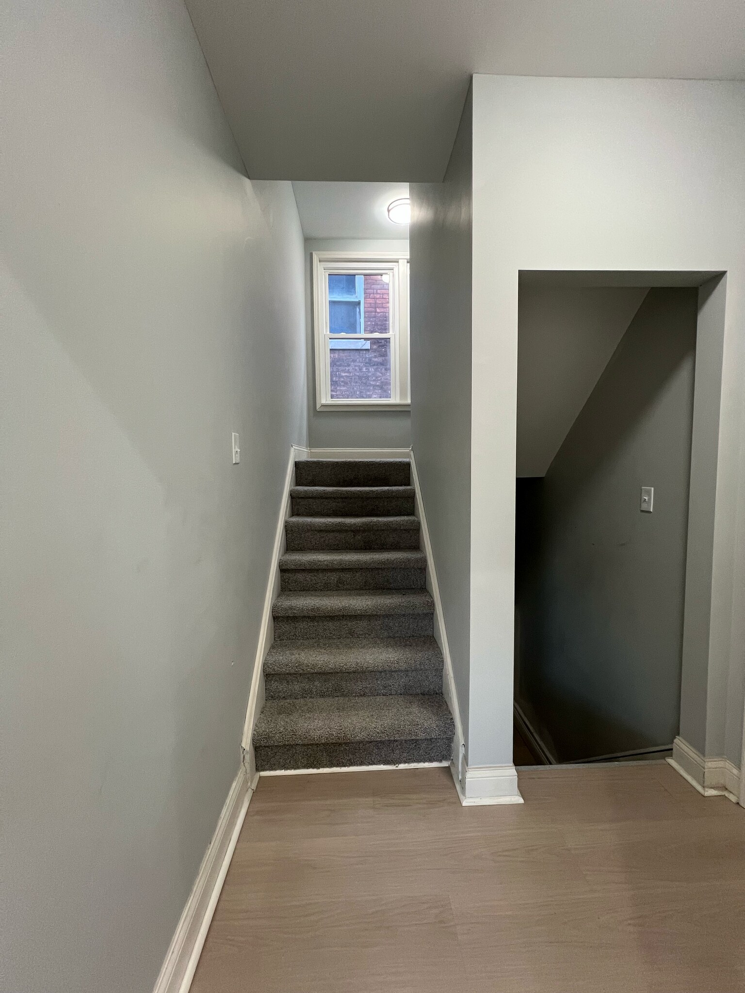 Building Photo - 4086 Montgomery St