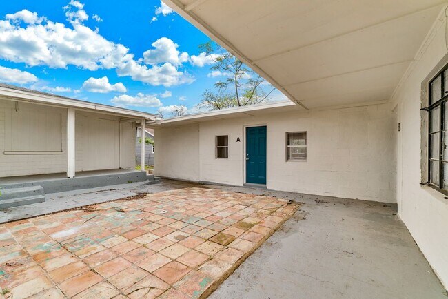 Building Photo - 226 Belmont A San Antonio TX 78202