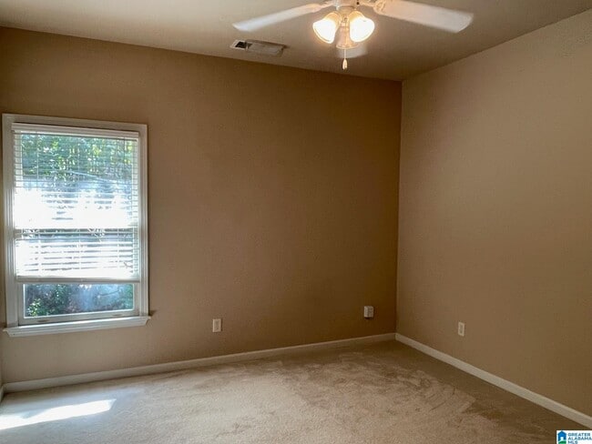 Building Photo - 1057 Inverness Cove Way