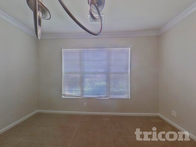 Building Photo - 64 Ledford Way