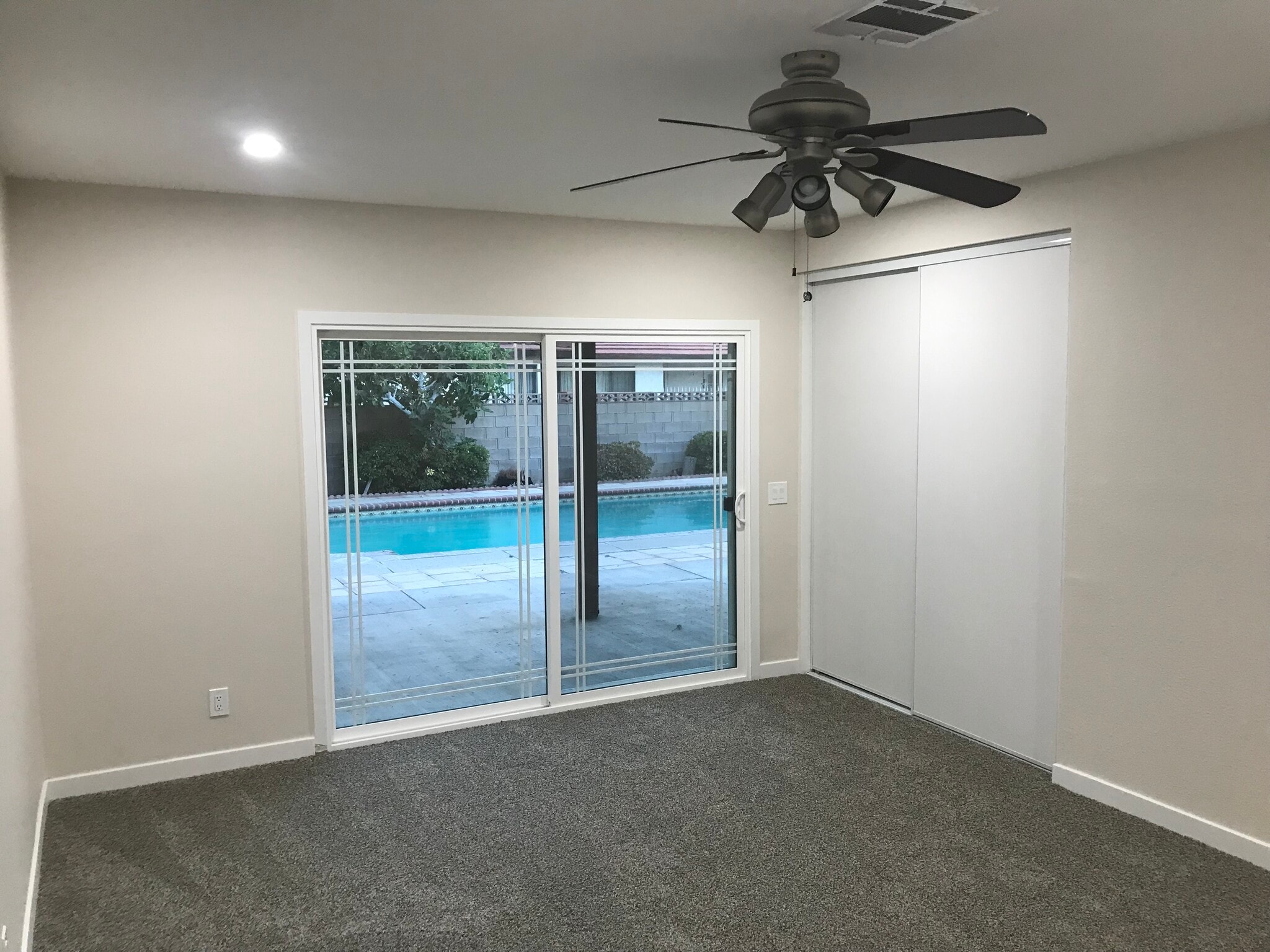 Building Photo - 2819 Gus Ct