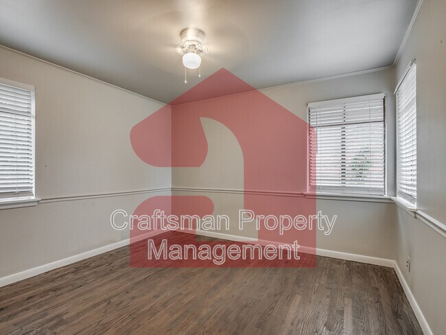 Building Photo - 2915 NW 72nd St