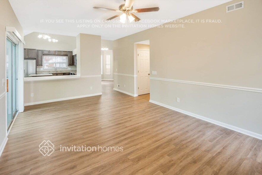 Building Photo - 7204 Scarlet Runner Dr