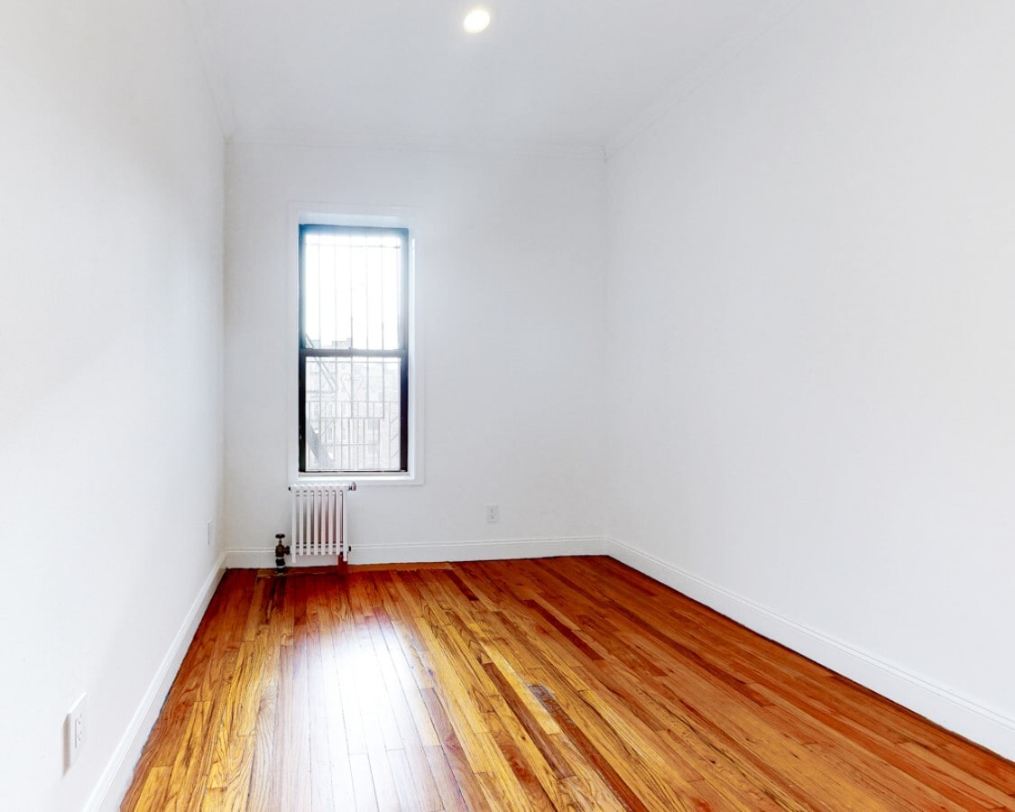 Building Photo - West 139th Street