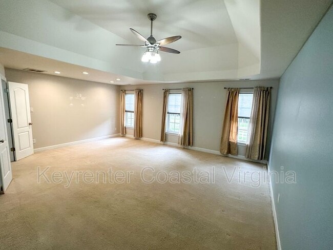 Building Photo - 652 Westminster Reach