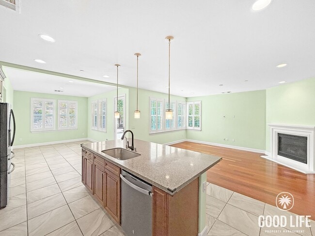 Building Photo - Spacious 4B/3BA Home in Carmel Valley with EV Charging, Solar & Backyard Patio