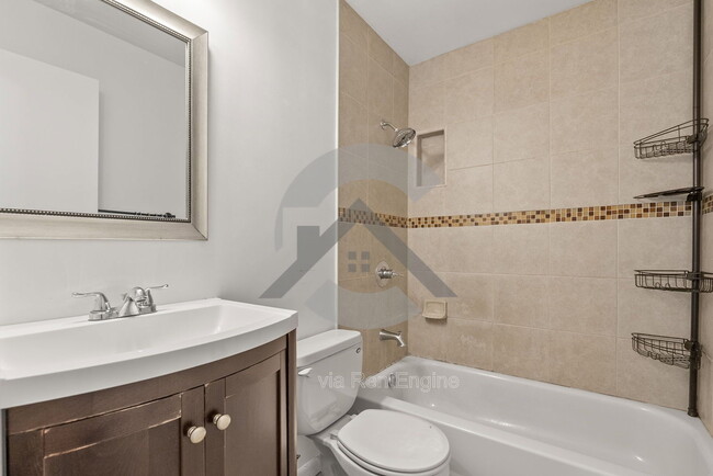 Building Photo - 9409 Cerelle Dr