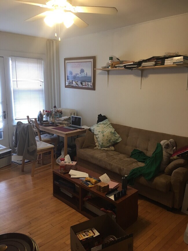 Interior Photo - 719 Knapp
