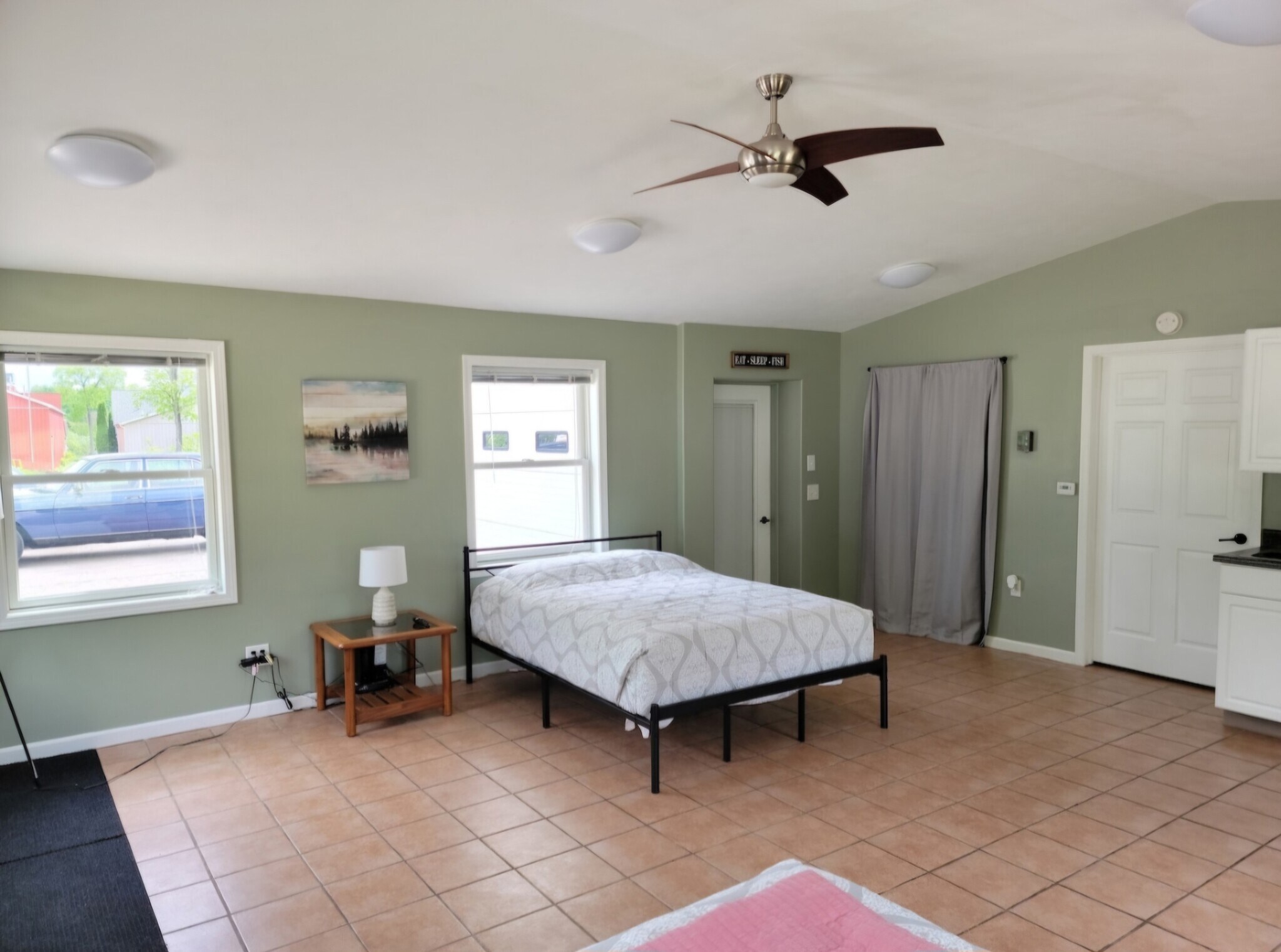 Bedroom - 2050 N Haze Rd