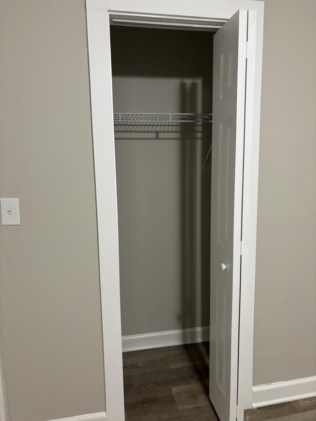 Building Photo - 3881 Spencer Cir