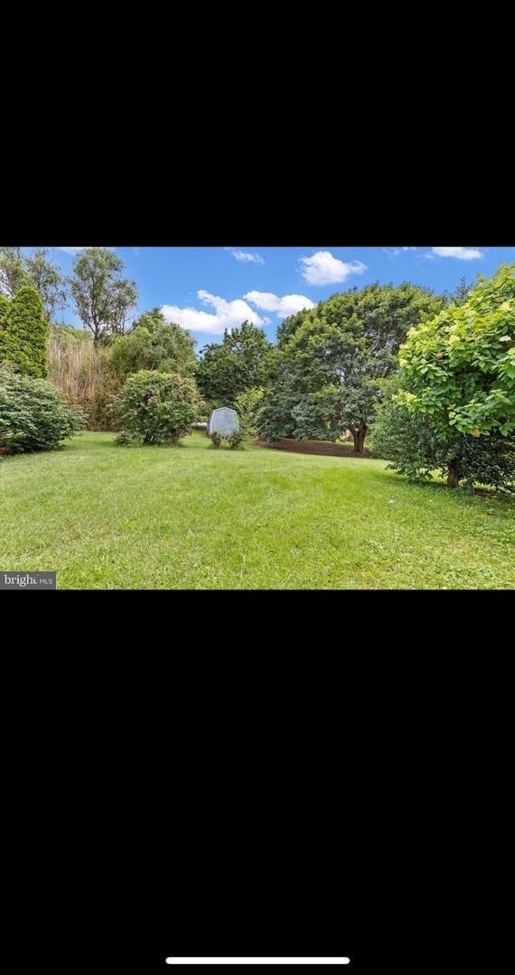 Building Photo - Spacious 3BR Townhome in Harrisburg