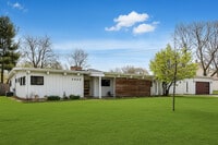 Building Photo - 2649 N Crawford Ave