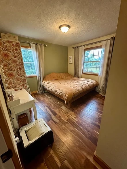 Building Photo - 2943 N Reynolds Rd