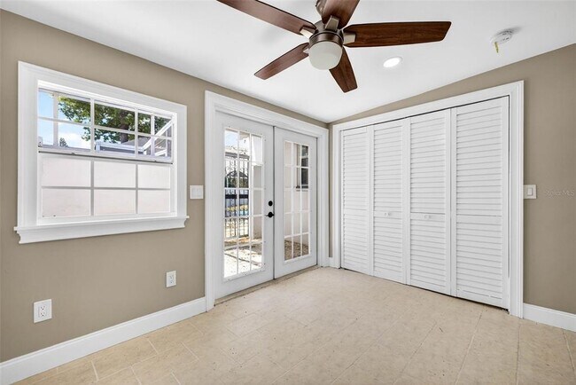 Building Photo - 3620 E Tampa Cir