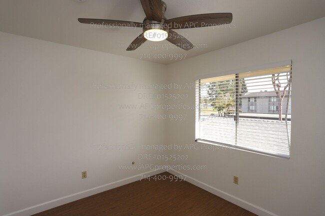 Building Photo - Newly Remodeled 3 Bedroom / 1.5 bathroom h...