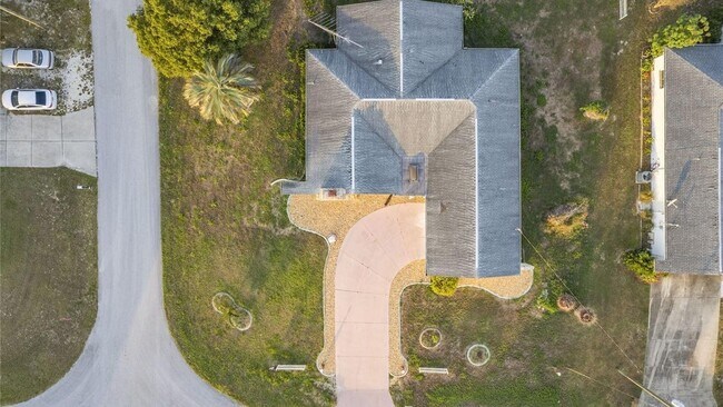 Building Photo - 4430 Odin St