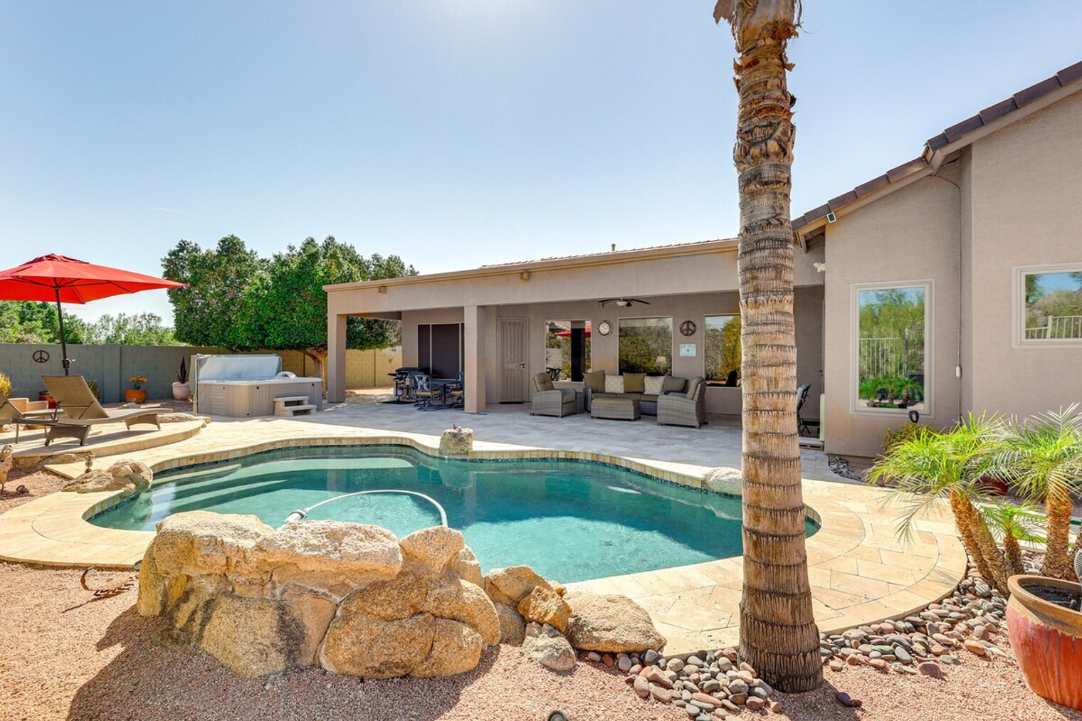 Building Photo - 1425 N Harper Cir