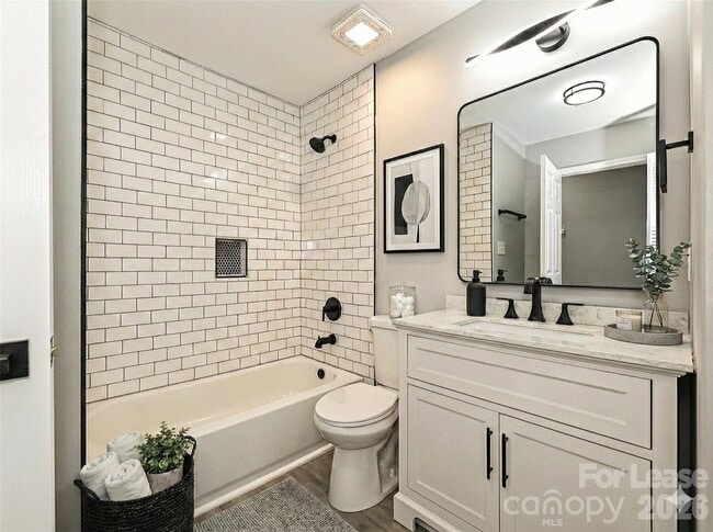 Building Photo - 6455 Tivoli Ct