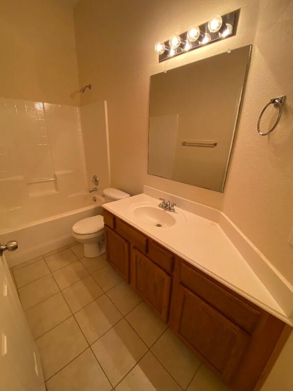 Building Photo - 112 Cherrytree Trail