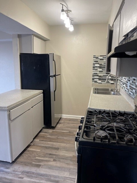 Open Kitchen! - 808 at South Center