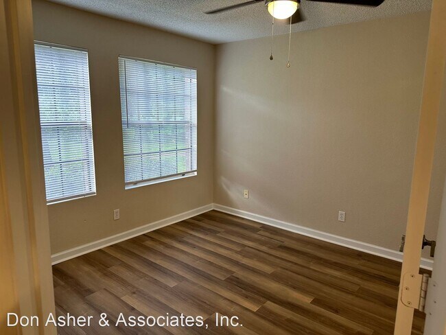 Building Photo - 2 br, 1 bath House - 465 Forestway Circle ...
