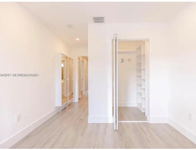 Building Photo - 3525 Magellan Cir