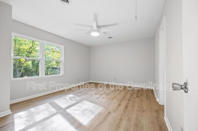 Building Photo - 6012 Lanai Ln