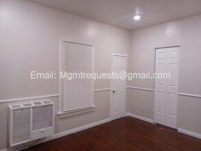 Building Photo - 3343 Lime St