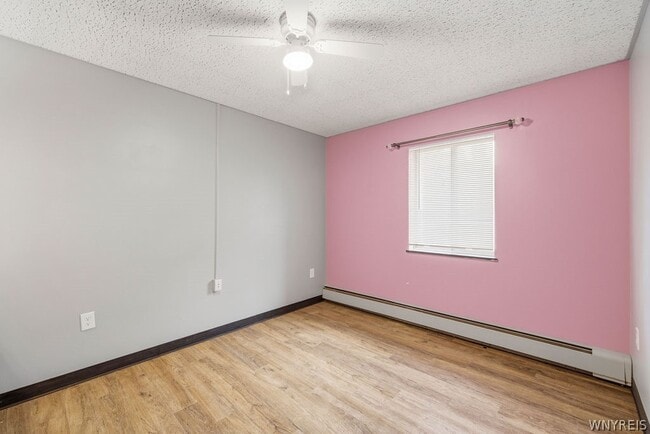 Building Photo - 57 St Johns Parkside