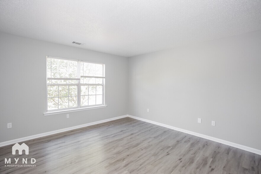 Building Photo - 10325 Cannarti Dr