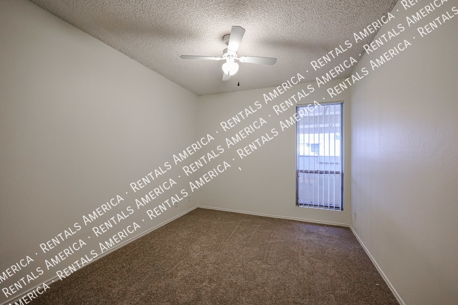 Building Photo - 6626 N Majorca Ln W