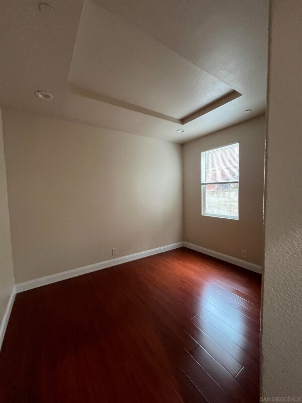 Building Photo - 3243 Euclid Ave