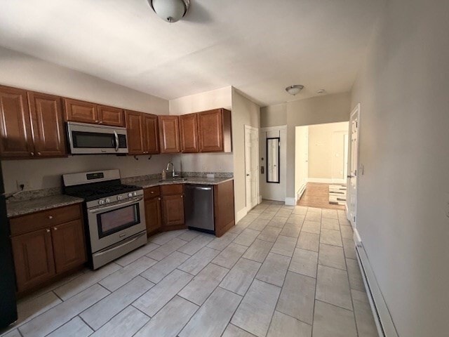 Building Photo - 132 Chelsea St