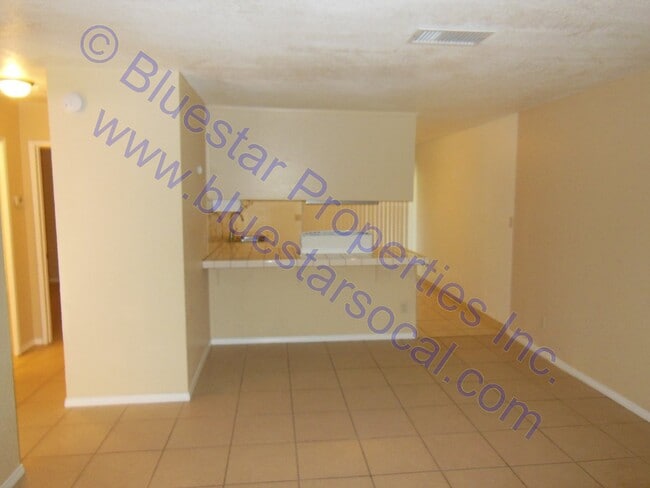 Building Photo - 12620 Kiowa Rd