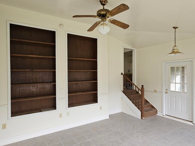 Building Photo - 3745 Frankfort-Ford Rd