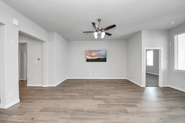 Building Photo - 2968 Golden Dust Dr