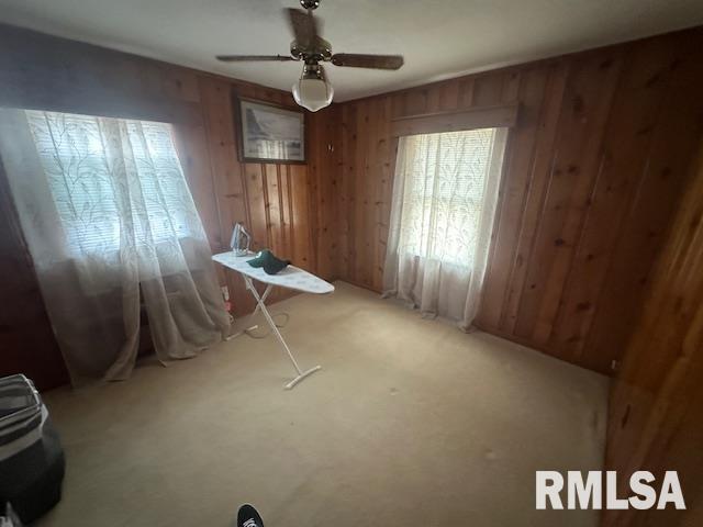 Building Photo - 209 E Cruger Ave