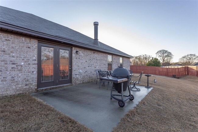 Building Photo - 820 Sunset Ct