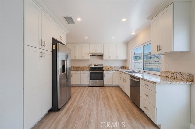 Building Photo - 17482 Bellport Cir