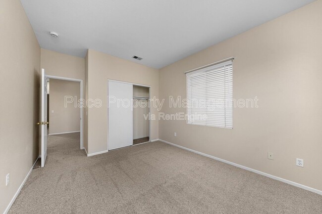 Building Photo - 6223 Avenida De Las Vistas