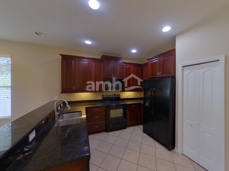 Building Photo - 1307 Gentilly Ln