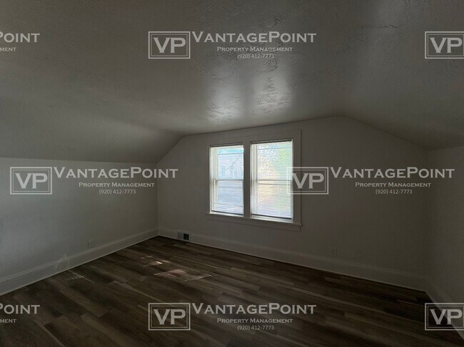 Building Photo - 1517A Oregon St
