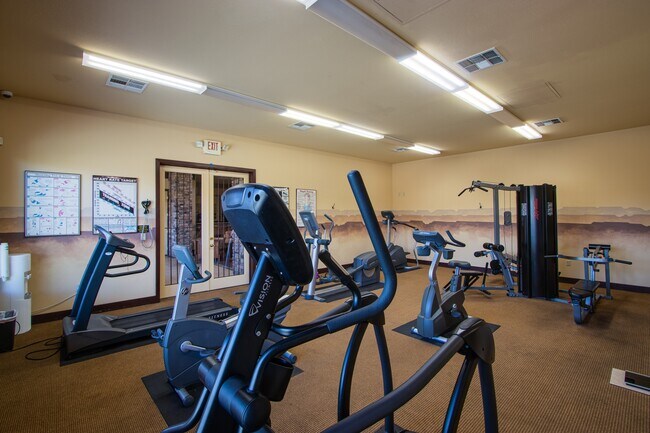 Building Photo - 8250 N Grand Canyon Dr