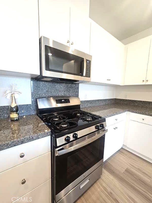 Building Photo - 16030 Lasselle St