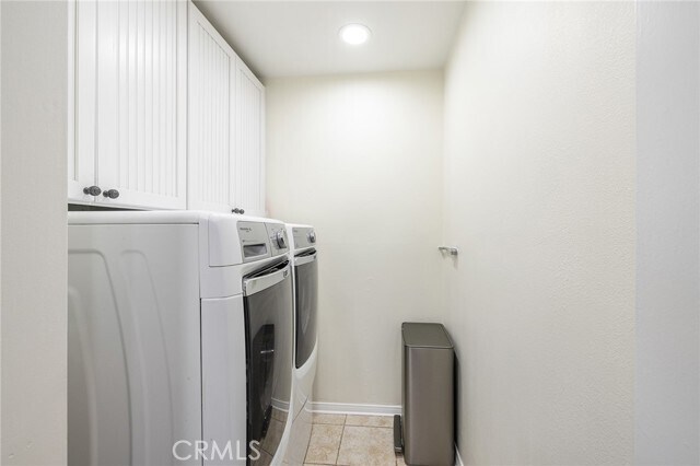 Building Photo - 2206 Stinson St