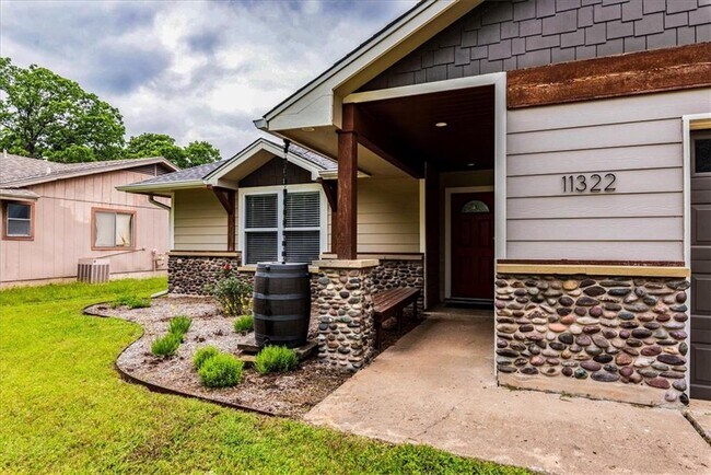 Building Photo - 11322 Bristle Oak Trail