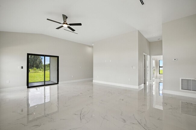 Building Photo - 2838 Tropicana Parkway W